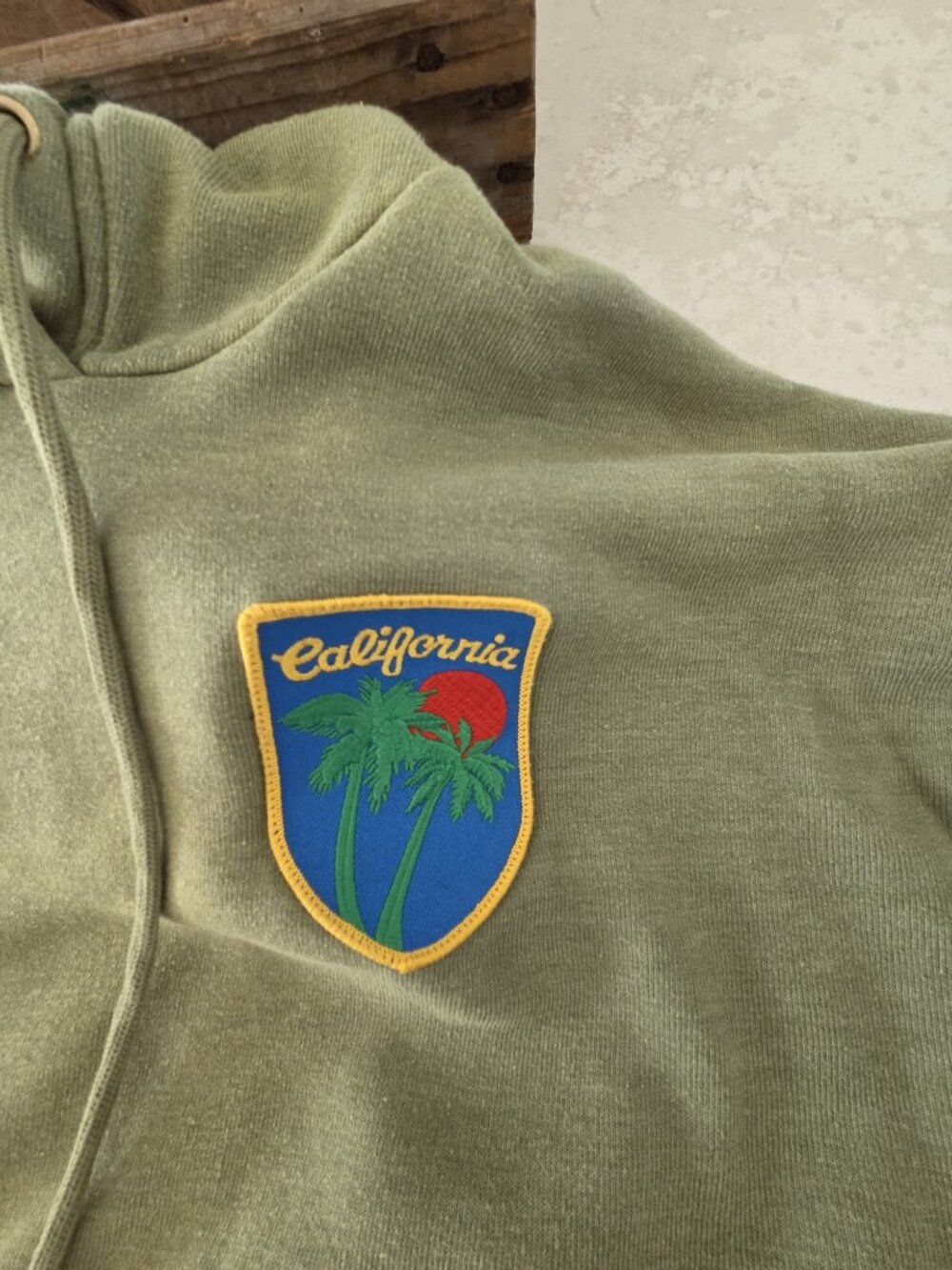 Aviator Nation CALIFORNIA PALM PATCH PULLOVER RELAXED HOODIE - FADED ARMY XS - Picture 3 of 5
